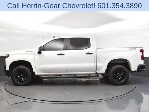 Used 2021 Chevrolet Silverado 1500 LT Trail Boss AWD/4WD image 4