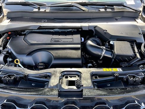 Certified 2025 Land Rover Discovery Sport S AWD/4WD image 28