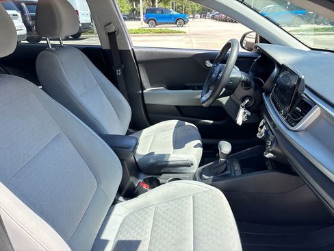 Used 2023 Kia Rio S FWD image 28