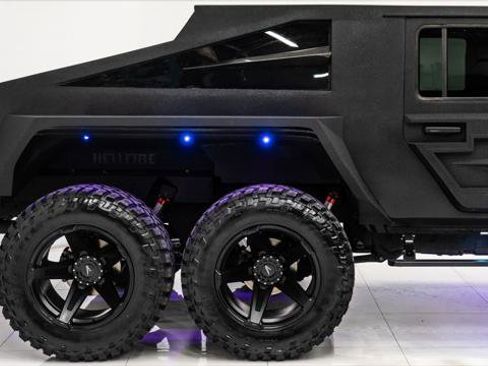 Used 2025 Jeep Gladiator Sport image 30