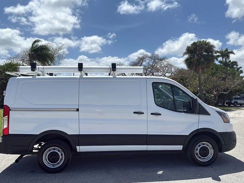 Used 2022 Ford Transit 250 Low Roof image 8