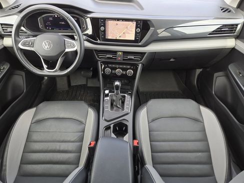 Used 2022 Volkswagen Taos SEL w/ Panoramic Sunroof Package FWD image 22