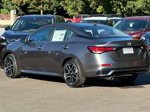New 2025 Nissan Sentra SR w/ SR Premium Package image 6