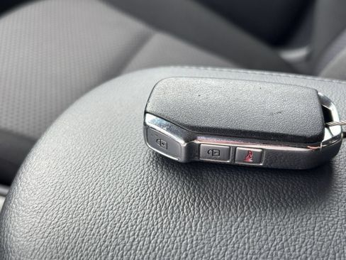 Used 2025 Kia Soul LX w/ LX Technology Package FWD image 21