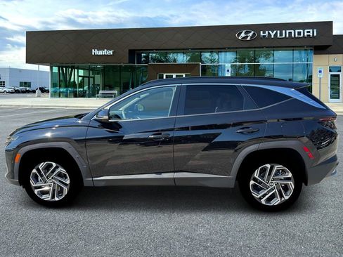 New 2026 Hyundai Tucson Limited AWD/4WD image 3