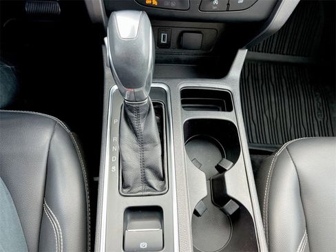 Used 2019 Ford Escape SEL image 14