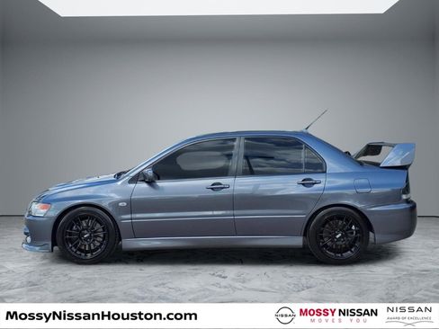 Used 2006 Mitsubishi Lancer Evolution MR AWD/4WD image 5