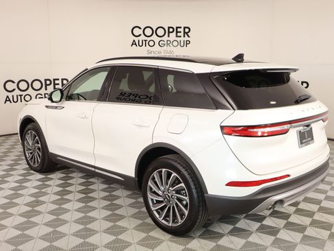 Used 2025 Lincoln Corsair Reserve image 24