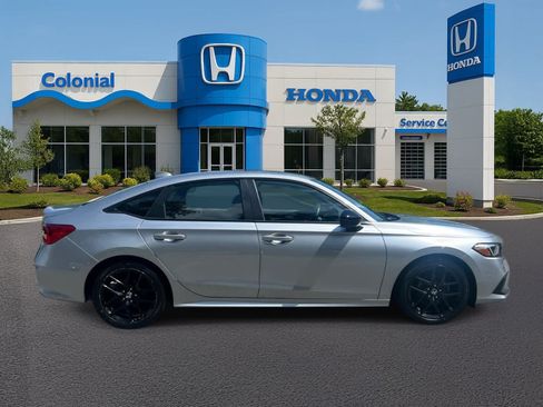 Used 2023 Honda Civic Sport image 7