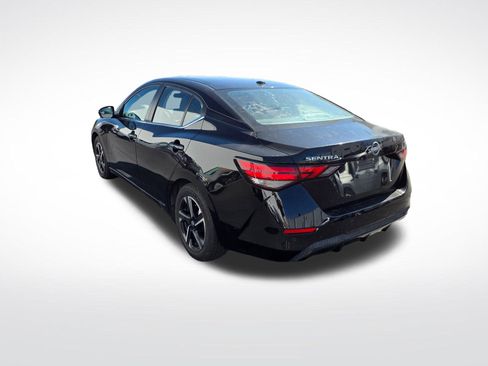 Used 2024 Nissan Sentra SV FWD image 7