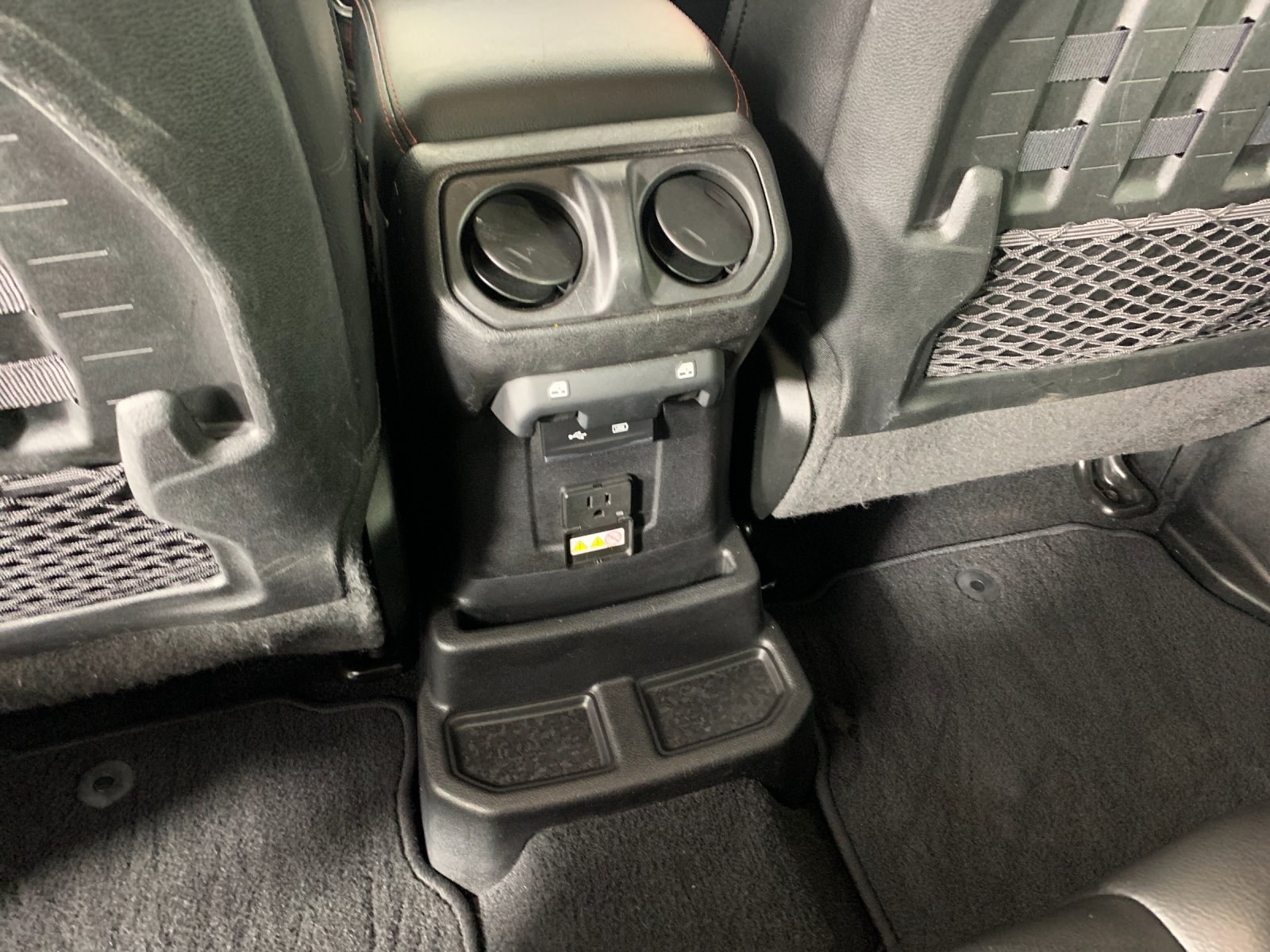 Used 2020 Jeep Wrangler Unlimited Rubicon AWD/4WD image 32