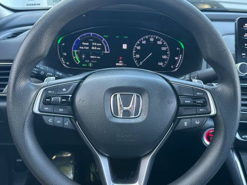Used 2020 Honda Accord EX image 10