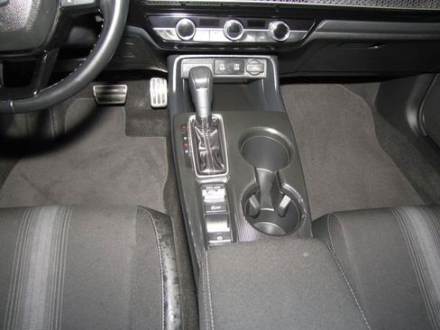 Certified 2025 Honda Civic Sport image 15