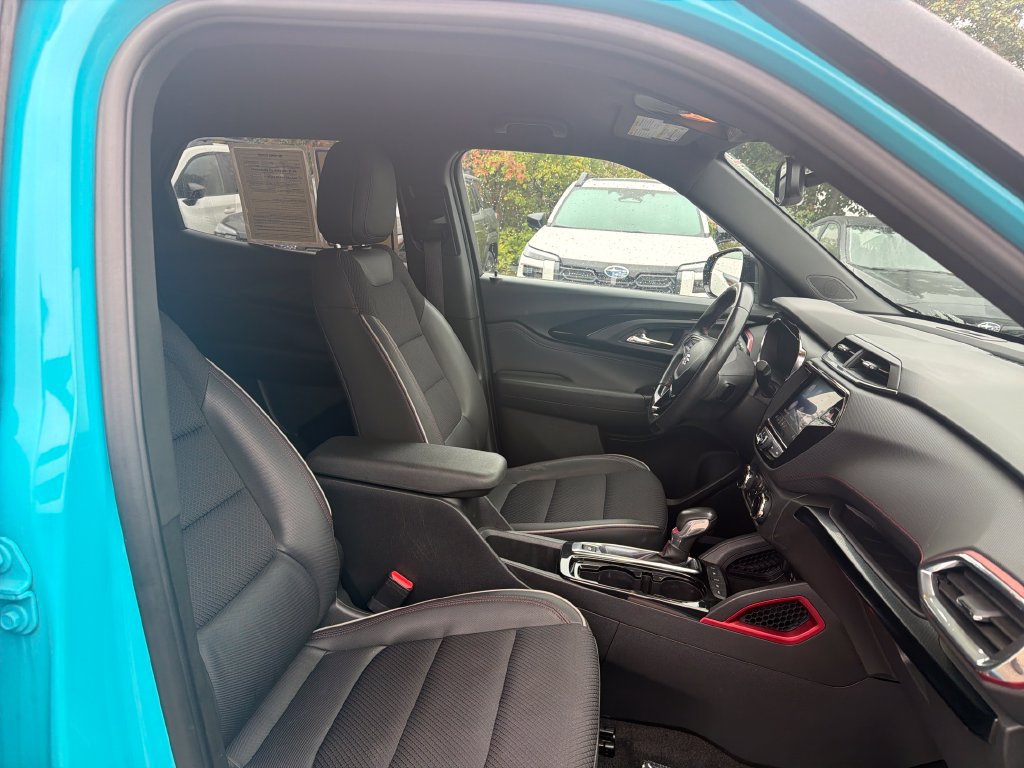 Used 2021 Chevrolet TrailBlazer RS w/ Convenience Package AWD/4WD image 29
