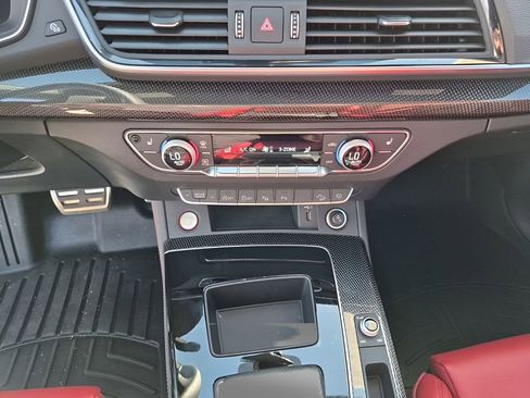 Used 2024 Audi SQ5 Prestige image 41