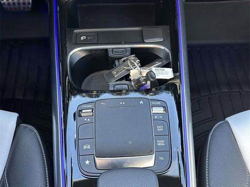 Used 2021 Mercedes-Benz GLA 250 GLA 250 image 18