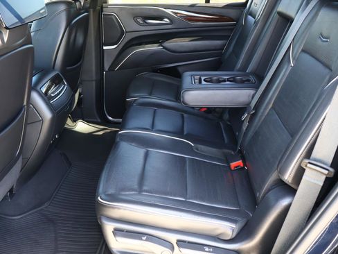 Used 2021 Cadillac Escalade Premium Luxury w/ Driver Assist Tech Package image 29