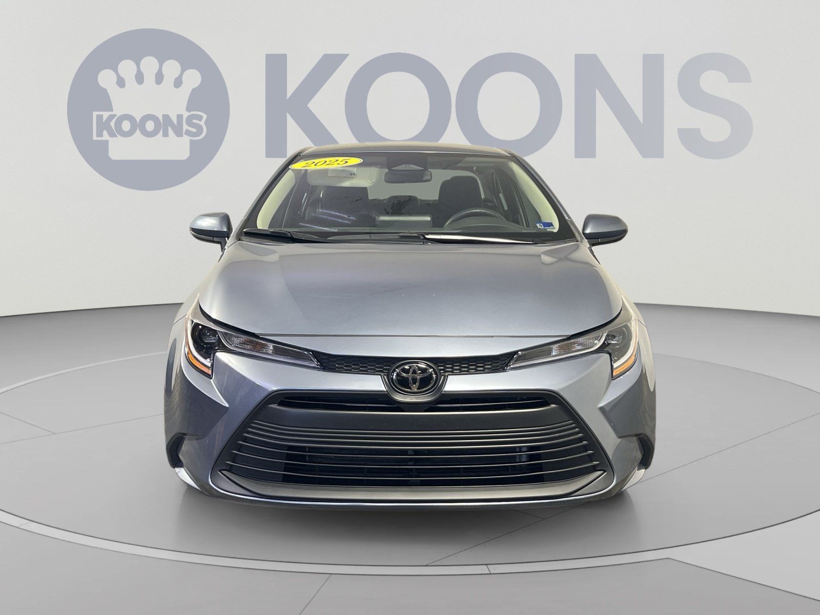 Used 2025 Toyota Corolla LE FWD image 11