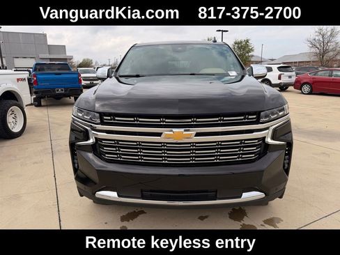 Used 2024 Chevrolet Suburban Premier AWD/4WD image 7
