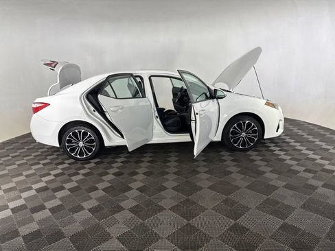 Used 2015 Toyota Corolla S FWD image 17