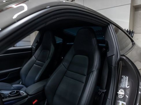 Used 2024 Porsche 911 Carrera S w/ Sport Package image 5