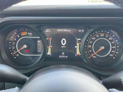 Used 2025 Jeep Wrangler Unlimited Sport AWD/4WD image 32