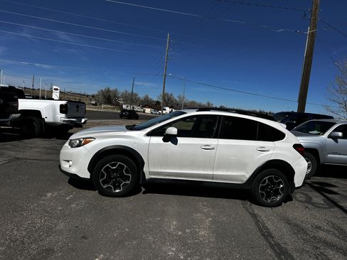 Used 2014 Subaru Crosstrek 2.0i Limited w/ Popular Package #2 image 2