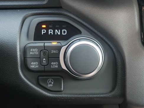 New 2026 RAM 1500 Big Horn AWD/4WD image 18