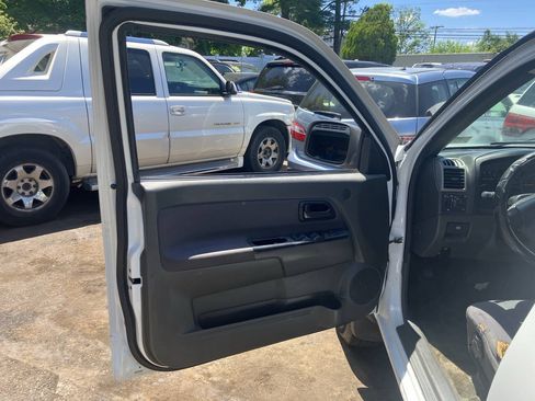 Used 2006 Chevrolet Colorado LT w/ LT Preferred Equipment Group RWD image 16