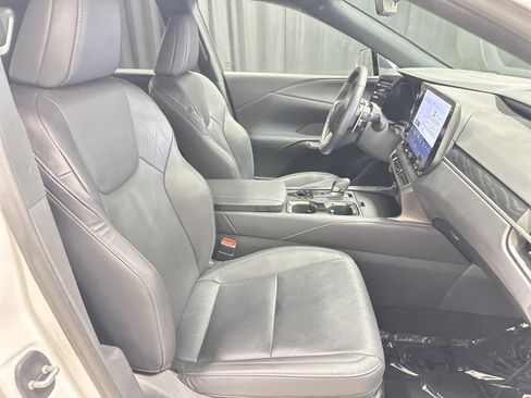 Used 2023 Lexus RX 350 Premium Plus w/ Cold Area Package image 33