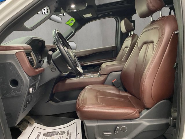 Used 2022 Ford Expedition Limited AWD/4WD image 8