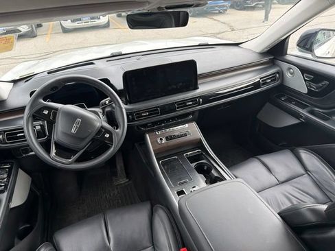 Used 2025 Lincoln Aviator Reserve w/ Equipment Group 201A AWD/4WD image 21