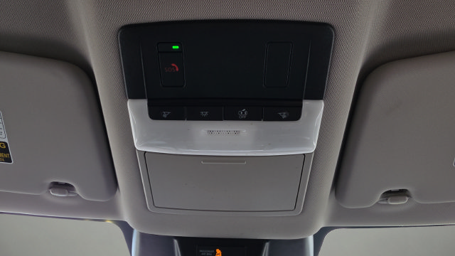 Used 2023 Nissan Rogue SV FWD image 35