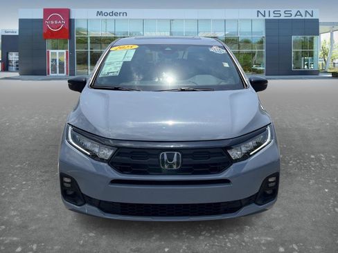 Used 2025 Honda Odyssey Sport-L image 2