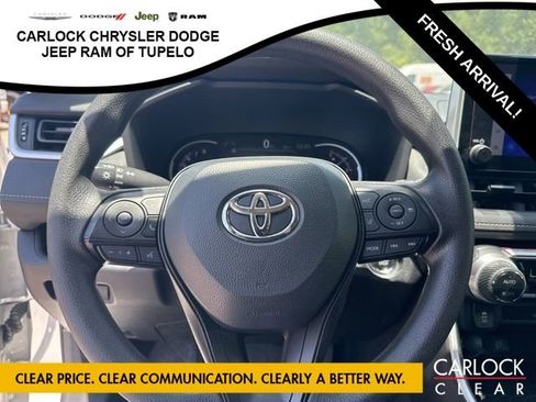 Used 2024 Toyota RAV4 XLE FWD image 14