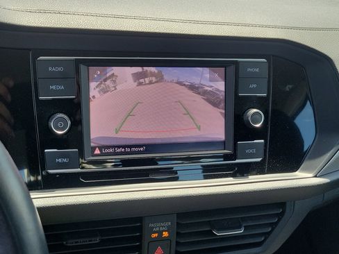 Used 2024 Volkswagen Jetta S image 21