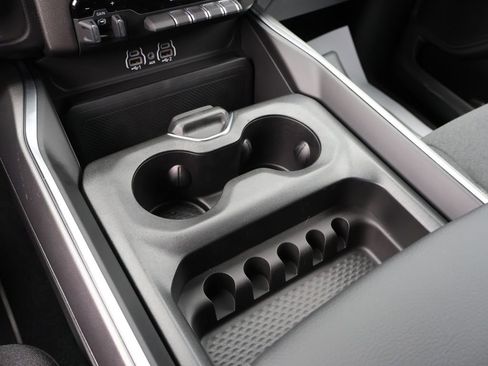 New 2026 RAM 1500 Big Horn w/ Night Edition AWD/4WD image 39