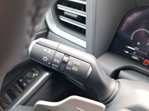 Used 2025 Lexus GX 550 image 22