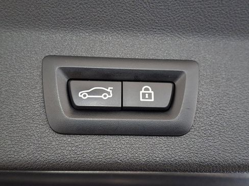 Used 2022 BMW X3 xDrive30i w/ M Sport Package 2 image 34