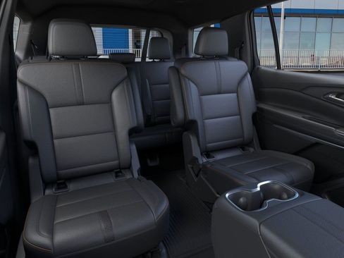 New 2026 Chevrolet Traverse High Country w/ LPO, Floor Liner Package image 17