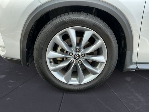 Used 2019 INFINITI QX50 Essential w/ Proactive Package AWD/4WD image 14