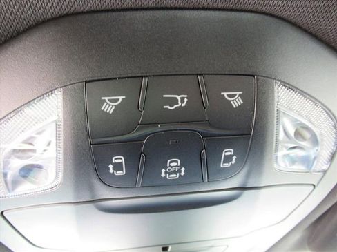 New 2026 Chrysler Pacifica Select FWD image 24