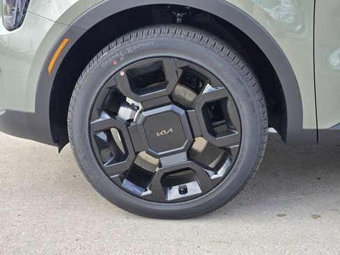 New 2026 Kia Sorento X-Line EX AWD/4WD image 8