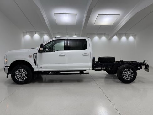 New 2025 Ford F350 Lariat w/ Snow Plow Prep Package image 4