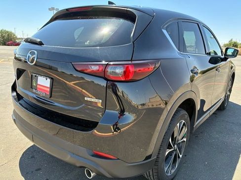 Used 2022 MAZDA CX-5 AWD 2.5 S w/ Premium Package image 6