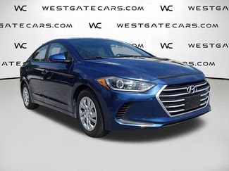 Used 2017 Hyundai Elantra SE video 2