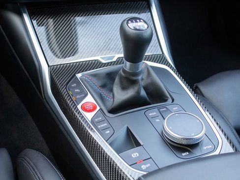 Used 2026 BMW M4 Coupe w/ Executive Package image 21