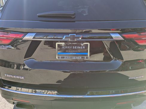 Used 2022 Chevrolet Traverse Premier w/ LPO, Floor Liner Package image 13