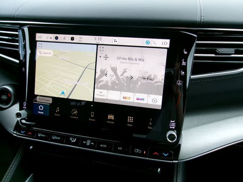 New 2026 Jeep Grand Wagoneer L Limited AWD/4WD image 12