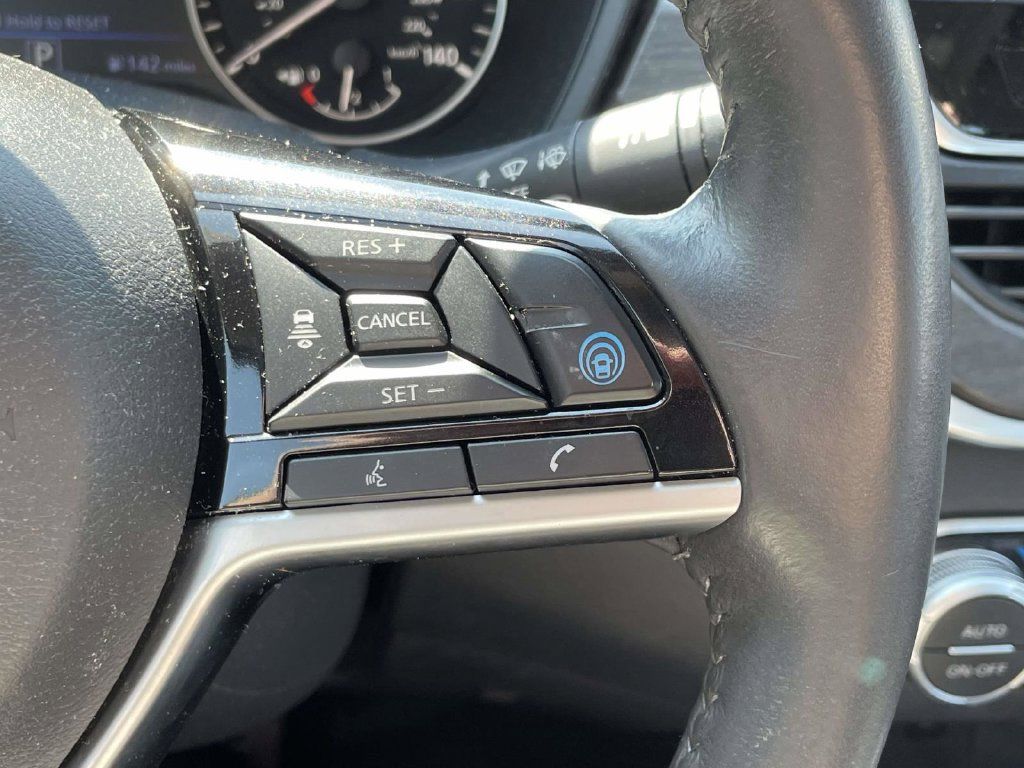 Used 2023 Nissan Altima 2.5 SL FWD image 28
